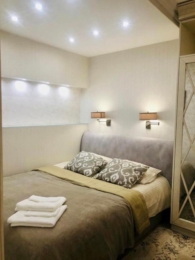 Cozy Studio Apartment In The Center Of Rīga Exterior foto